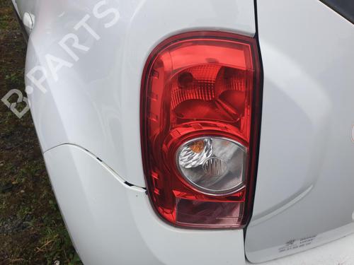 left-taillight-dacia-duster-hs_-2010-2011-2012-2013-2014-2015-2016-2017-2018-29347859 main image