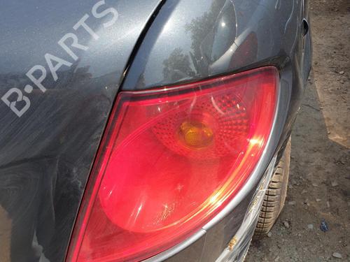 Used Right taillight SEAT TOLEDO III (5P2) 1.9 TDI (105 hp) 28020928