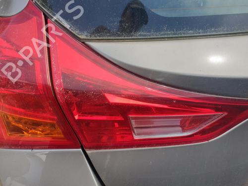 Venstre baglygte bagklap Venstre baglygte bagklap TOYOTA AURIS (_E18_) 1.8 Hybrid (ZWE186_, ZWE186R) (136 hp) 37500994 37500994