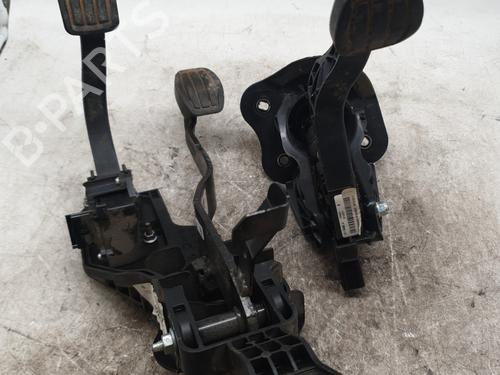 Used Pedal Pedal PEUGEOT EXPERT Van (V_) 1.6 BlueHDi 115 (115 hp) 29406631 29406631