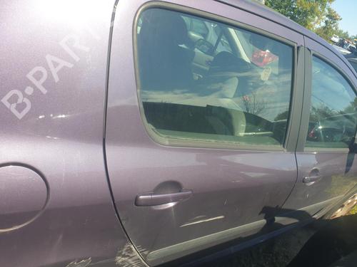 Used Right rear door PEUGEOT 307 (3A/C) 1.4 HDi (68 hp) 29142737