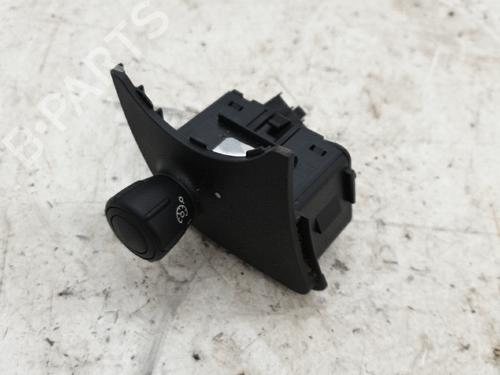 Used Switch Switch RENAULT SCÉNIC II (JM0/1_) 1.5 dCi (JM1E, JM16) (106 hp) 22879054 22879054