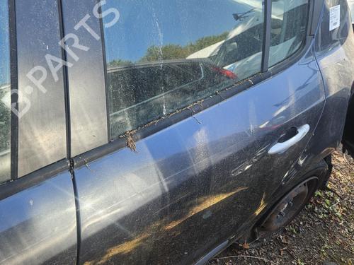 left-rear-door-renault-megane-iii-hatchback-bz01_-b3_-2008-37754319 main image