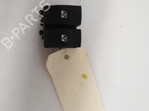 Used Left front window switch RENAULT CLIO II (BB_, CB_) 1.4 16V (B/CB0P, BB13) (98 hp) 27685825
