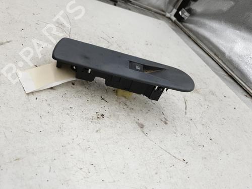 Used Right front window switch Right front window switch RENAULT CLIO IV (BH_) 1.5 dCi 90 (90 hp) 22885239 22885239