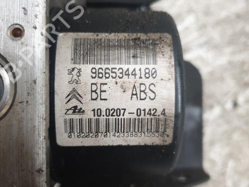 Used ABS pump ABS pump PEUGEOT 207 (WA_, WC_) 1.4 HDi (68 hp) 25115610 25115610