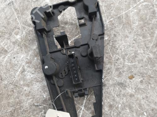 Lampsteun Lampsteun PEUGEOT 106 II (1A_, 1C_) 1.4 i (75 hp) 33948129 33948129