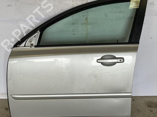 Used Left front door VOLVO V50 (545) 2.0 D (136 hp) 22880740