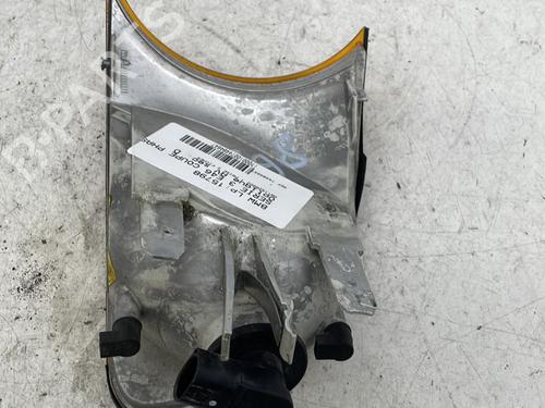 Right front indicator BMW 3 Coupe (E46) 320 Ci | BP22879413C33 