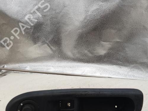 Used Left front window switch RENAULT CLIO II (BB_, CB_) 1.4 16V (B/CB0P, BB13) (98 hp) 22874835