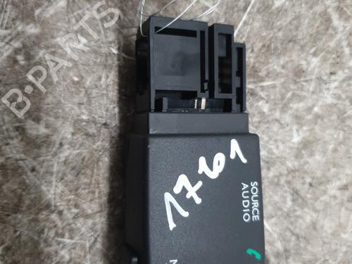 Used Switch Switch RENAULT CLIO IV (BH_) 0.9 TCe 75 (BHNP) (76 hp) 33048975 33048975