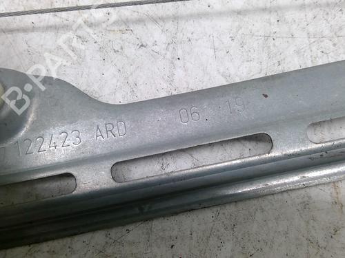 Used Rear right window mechanism Rear right window mechanism PEUGEOT 308 II (LB_, LP_, LW_, LH_, L3_) 1.5 BlueHDI 100 (102 hp) 22875402 22875402