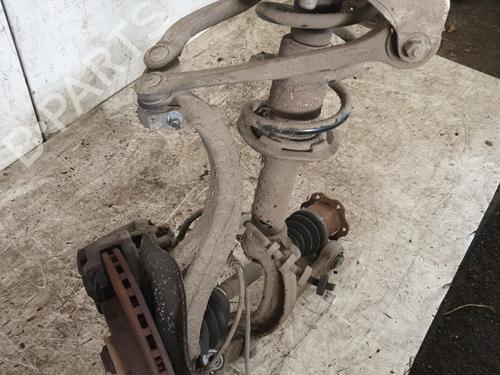 Used Right front steering knuckle AUDI A4 B8 Avant (8K5) 2.0 TDI (143 hp) 30125415