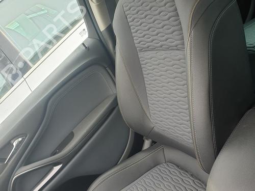 Right front seat OPEL ZAFIRA TOURER C (P12) 1.6 CDTI (75) | BP29757089C16