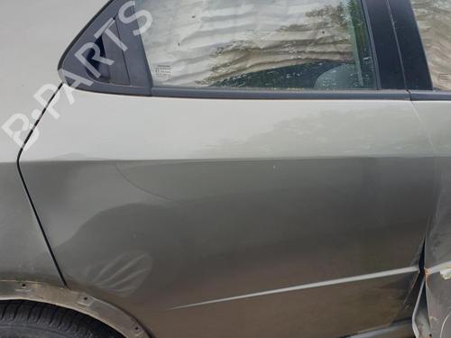Used Right rear door HONDA CIVIC VIII Hatchback (FN, FK) 1.4 (FK1) (83 hp) 25984017