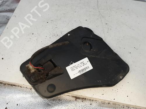 Used Windscreen washer tank PEUGEOT 205 II (20A/C) 1.7 Diesel (60 hp) 24421735