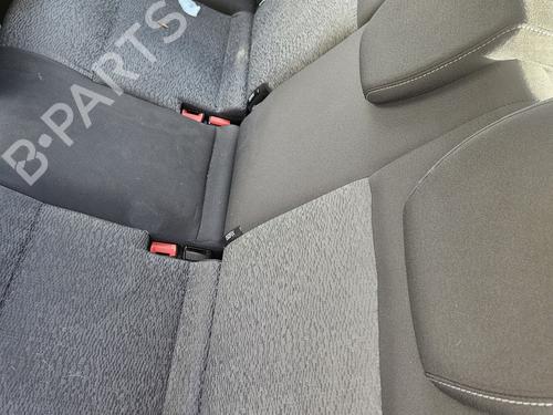 Siège arrière RENAULT MODUS / GRAND MODUS (F/JP0_) 1.5 dCi (JP0G, JP0H) (106 hp) 30762556