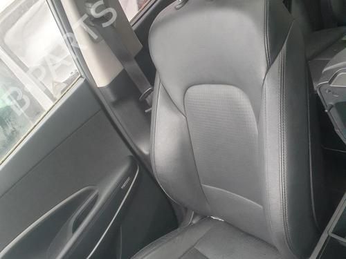 Used Right front seat Right front seat HYUNDAI SANTA FÉ III (DM, DMA) 2.2 CRDi 4WD (197 hp) 30546464 30546464