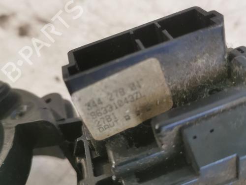Steering column stalk PEUGEOT 206 Hatchback (2A/C) 2.0 HDI 90 | BP22876667I23 