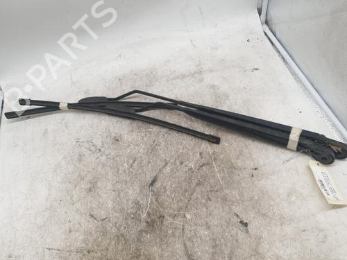 Used Front windshield wiper arm CITROËN C3 Pluriel (HB_) 1.6 (109 hp) 28293216