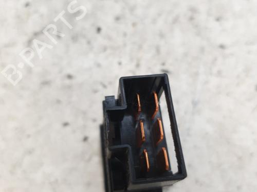 Switch NISSAN X-TRAIL I (T30) 2.2 Di 4x4 | BP24423169I30 