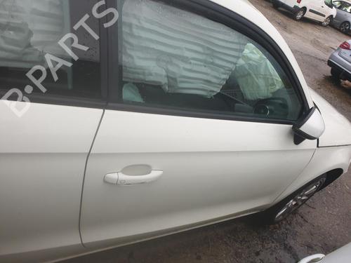 Used Right front door AUDI A1 (8X1, 8XK) 1.6 TDI (105 hp) 31356848