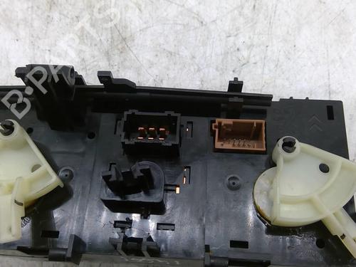 Commande Chauffage CITROËN C3 II (SC_) 1.4 (73 hp) 25842459