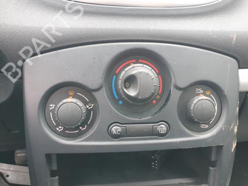 climate-control-renault-clio-iii-br01-cr01-2005-2006-2007-2008-2009-2010-2011-2012-2013-2014-32373013 main image