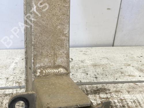 Used Rear bumper reinforcement AUDI A3 Sportback (8PA) 2.0 TDI 16V (140 hp) 22868543