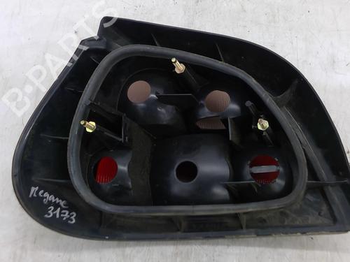 Used Right taillight Right taillight 22880387 22880387