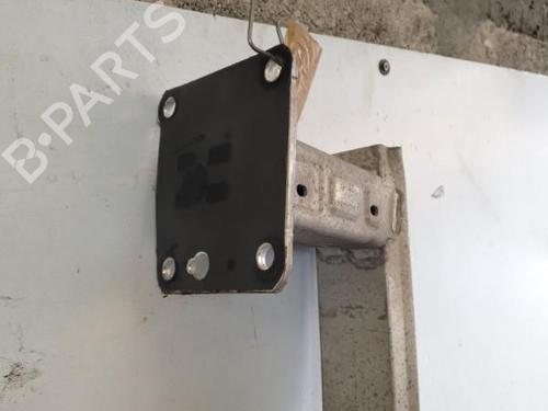 Used Rear bumper reinforcement PEUGEOT 308 II (LB_, LP_, LW_, LH_, L3_) 1.5 BlueHDi 130 (131 hp) 22878575