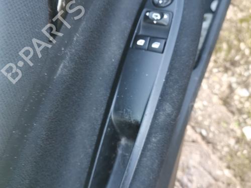 Used Left front window switch Left front window switch DS DS 3 (SA_) 1.6 BlueHDi 100 (SABHY0, SABHYT) (99 hp) 22869409 22869409