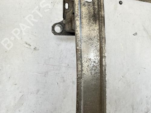 Used Front bumper reinforcement Front bumper reinforcement 22864919 22864919