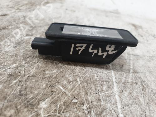 Used Licence plate light Licence plate light CITROËN C3 III (SX) 1.2 VTi 82 (82 hp) 24940645 24940645