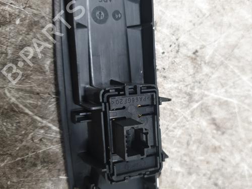 Used Right front window switch Right front window switch RENAULT LAGUNA III Grandtour (KT0/1) 2.0 dCi (KT07, KT0J, KT14, KT1A, KT1S) (131 hp) 28621035 28621035