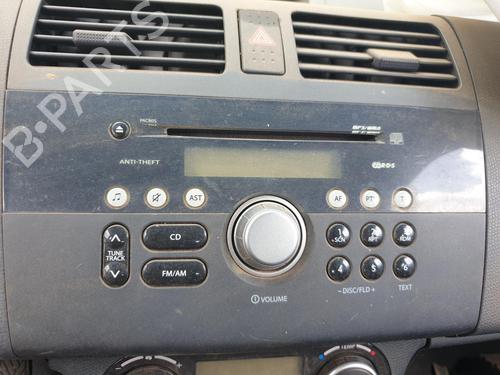 radio-suzuki-swift-iii-mz-ez-2005-28357841 main image