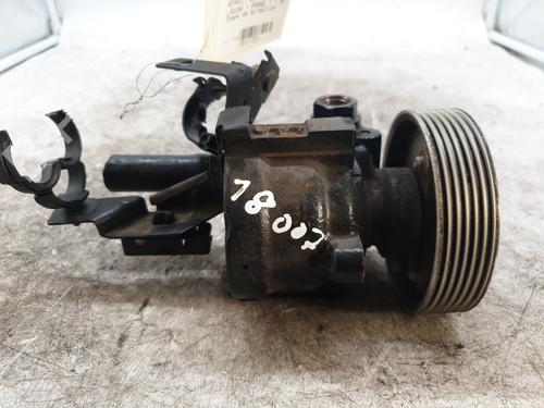 Used Steering pump Steering pump RENAULT LAGUNA I (B56_, 556_) 1.8 (B56Z) (94 hp) 28690486 28690486