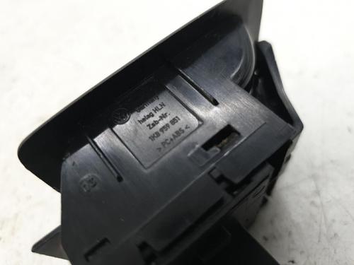 Left front window switch VW SCIROCCO III (137, 138) 2.0 TDI | BP24422031I27 - Image 3