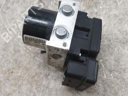 Used ABS pump RENAULT TWINGO II (CN0_) 1.2 16V (CN04, CN0B) (75 hp) 31335125