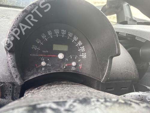 Used Instrument cluster Instrument cluster VW NEW BEETLE (9C1, 1C1) 1.9 TDI (101 hp) 40262535 40262535
