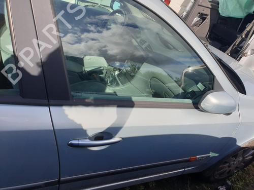 Right front door RENAULT LAGUNA II Grandtour (KG0/1_) 1.9 dCi (KG0G) | BP28360990C3 