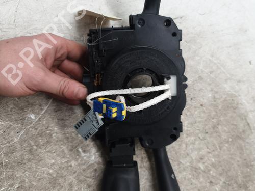 Used Steering column stalk CITROËN C3 I (FC_, FN_) 1.4 HDi (68 hp) 32670582