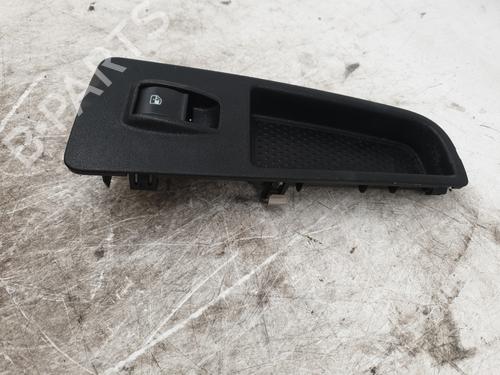 Used Right front window switch Right front window switch FIAT GRANDE PUNTO (199_) 1.3 D Multijet (75 hp) 24373091 24373091