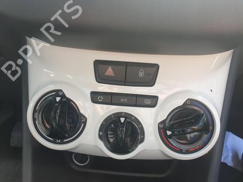 Used Climate control Climate control 37588066 37588066
