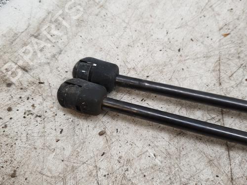 Tailgate lift support VW GOLF V (1K1) 2.0 TDI 16V 4motion | BP25836669C138 