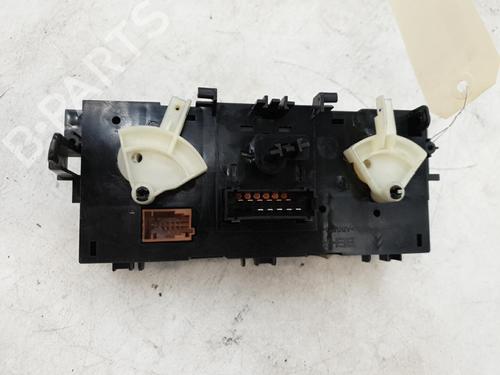 Used Climate control Climate control CITROËN C3 II (SC_) 1.4 HDi 70 (SC8HZC, SC8HR0, SC8HP4) (68 hp) 24421021 24421021