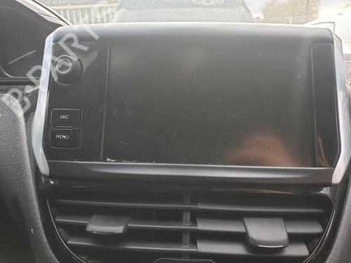Used Display monitor PEUGEOT 208 I (CA_, CC_) 1.2 VTI 82 (82 hp) 30156078