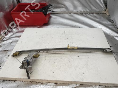 Used Front left window mechanism Front left window mechanism RENAULT TRAFIC II Bus (JL) 1.9 dCI 80 (JL0B) (82 hp) 22881297 22881297