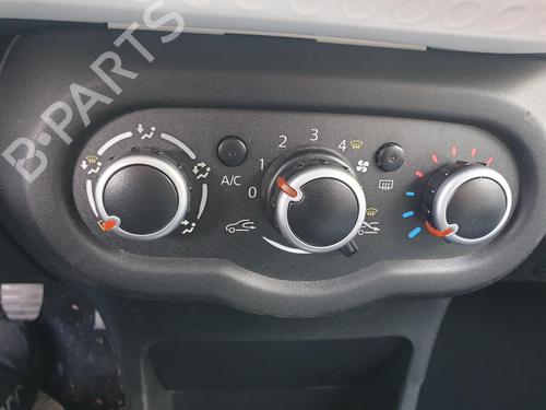 Climate control RENAULT TWINGO III (BCM_, BCA_) 1.0 SCe 70 (BCMB) | BP30106861I5
