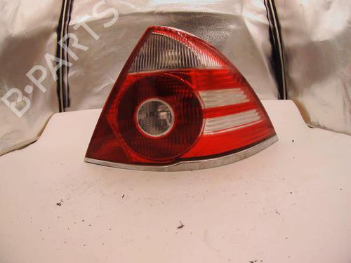 Used Right taillight FORD MONDEO III (B5Y) [2000-2007]  22872706
